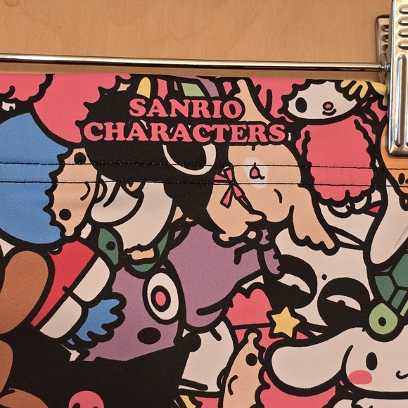 Blackmilk Sanrio All Stars HWMF Leggings Size M NWOT Hello Kitty & Gudetama - Picture 3 of 13